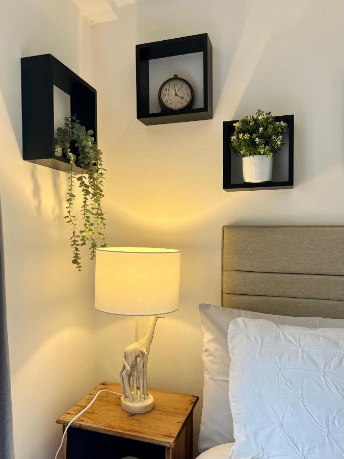 The Farthings, Romsey Apartment Buitenkant foto