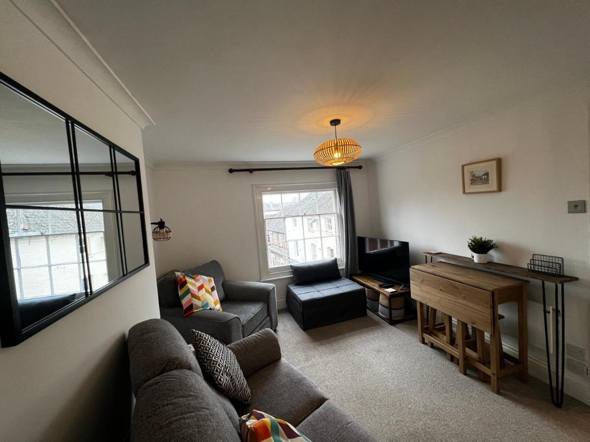 The Farthings, Romsey Apartment Buitenkant foto
